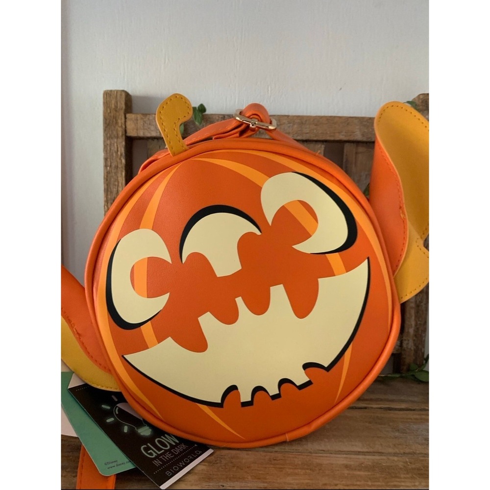 Disney Bioworld Stitch Pumpkin Jack O Lantern Glow In Dark Crossbody Purse Bag - Picture 2 of 5